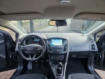 Ford Focus III Kombi Facelifting 1.5 TDCi 120KM 2017 Ford Focus navi grz. fotele grz. kierownica ALU 18 2x kola 1.5, zdjęcie 8