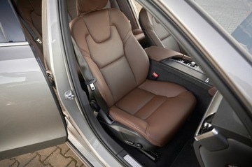 Volvo V90 II 2021 V90_ 3 SZTUKI W OFERCIE _ CAPUCINO Z BRĄZOWYMI SKÓRAMI__ SUPER PREZENCJA, zdjęcie 25