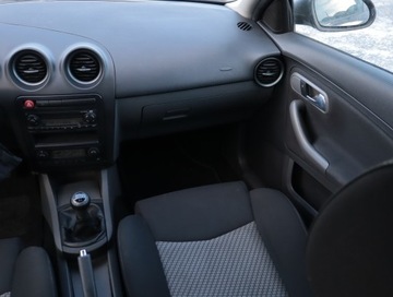 Seat Ibiza III 1.4 16V 85KM 2008 Seat Ibiza 1.4 16V, Klima, Klimatronic, Tempomat, zdjęcie 7