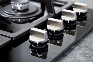 Комплект BEKO BBIR17300BCS + HILW64325SB
