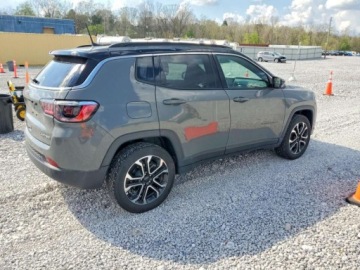 Jeep Compass II 2024 Jeep Compass 2024r., Limited, 2L, od ubezpieczalni 2.0 Benzyna 203KM, zdjęcie 3