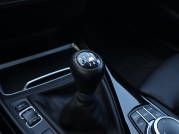 BMW Seria 1 F20-F21 2018 BMW 1 116i, Serwis ASO, Skóra, Navi, Klima, zdjęcie 19