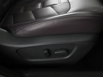 Nissan Qashqai II Crossover Facelifting 1.3 DIG-T  160KM 2019 Nissan Qashqai skóra grazne elekryczne fotele pdc, zdjęcie 36
