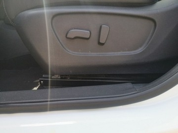 Nissan Qashqai II Crossover 1.2 DIG-T 115KM 2014 Nissan Qashqai 1.2 116KM Tekna Klimatronic Led, zdjęcie 17