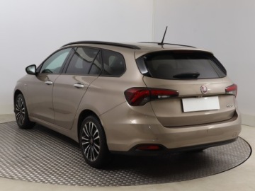 Fiat Tipo II Station Wagon Facelifting 1.0 T3 Turbo 100KM 2021 Fiat Tipo 1.0 FireFly, Salon Polska, zdjęcie 3