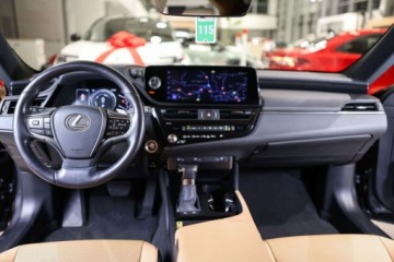 Lexus ES VII (XV70) Sedan Facelifting 300h 218KM 2023 Lexus ES 300h Business Edition 2.5 Hybryda 218KM, zdjęcie 5