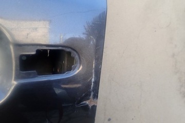 DVEŘE LEVÉ PŘEDNÍ KIA SORENTO 2 II 09-15R