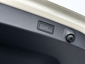 Volkswagen Arteon Fastback Facelifting 2.0 TDI 200KM 2021 Volkswagen Arteon 2.0TDI 200KM 4X4 R-Line DSG l Pa, zdjęcie 33