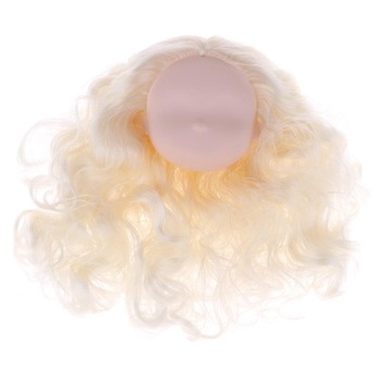 Лепка головы без макияжа с помощью золотых кудрей своими руками