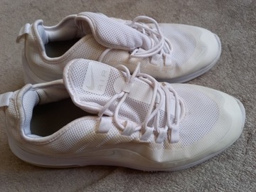Кроссовки NIKE AIR max РАЗМЕР 42,5