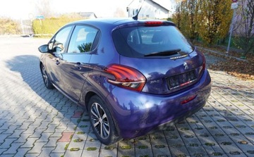 Peugeot 208 I Hatchback 5d Facelifting 1.2 PureTech 82KM 2017 Peugeot 208 Bezwypadkowy Serwisowany 1-Wlasciciel Navi Panorama Alu Grz.Fo, zdjęcie 4