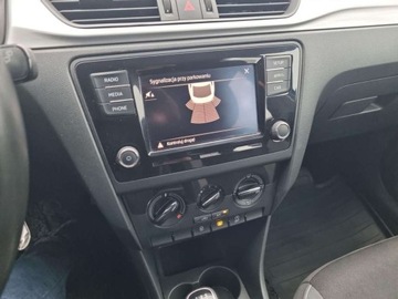 Skoda Rapid II Liftback Facelifting 1.0 TSI 110KM 2017 Skoda RAPID Skoda RAPID 1.0 TSI Ambition, polski salon, Benzyna 110KM, zdjęcie 17