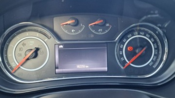 Opel Insignia I Hatchback Facelifting 2.0 CDTI ECOFLEX 140KM 2015 Opel Insignia 2.O Cdti, zdjęcie 14