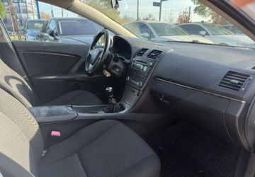 Toyota Avensis II 2008 Toyota Avensis Toyota Avensis 2.0 benzyna Kombi 2.0 Benzyna 152KM, zdjęcie 13