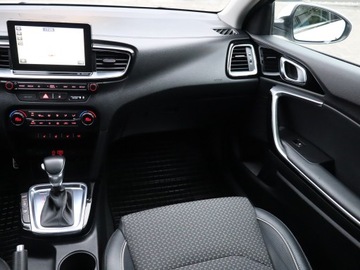 Kia Ceed III Hatchback 1.4 T-GDi 140KM 2018 Kia Ceed 1.4 T-GDI, Salon Polska, Serwis ASO, zdjęcie 7