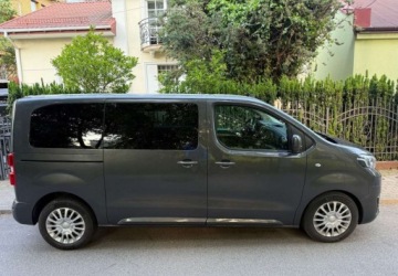Toyota Proace II Furgon Medium 2.0 D-4D 177KM 2021 Toyota ProAce Toyota ProAce Kombi D-4D Medium 2,8t 2.0 Diesel 177KM, zdjęcie 12