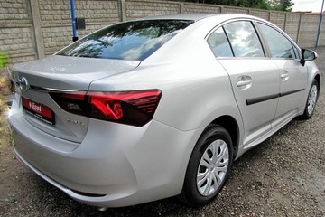 Toyota Avensis III Sedan Facelifting 2015 1.6 D-4D 112KM 2016 Toyota Avensis Salon PL Serwisowany w ASO, zdjęcie 11