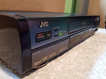 JVC HR-S7000 bez pilota ( może wymagać przeczyszczenia ) STEREO
