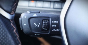 Peugeot 3008 II Plug-In Hybrid Facelifting 1.6 HYBRID4 300KM 2021 Peugeot 3008 (Nr.031) 1.6 THP 300KM Plug-In Nawigacja Kamera Tempomat Gwar, zdjęcie 28