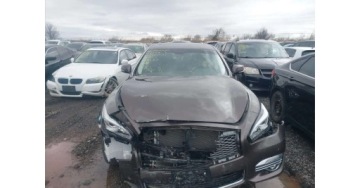 Infiniti Q70 2018 Infiniti Q70 Kanada 4x4 3,7 benz. automat KUPIONY w transporcie do Polski, zdjęcie 9