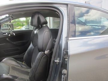 CITROEN C5 III SEDAN SLOUPEK LEVÝ CENTRÁLNÍ
