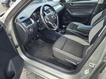 Skoda Rapid II Spaceback 1.2 TSI 90KM 2016 Skoda RAPID 1,2 TSI 90KM Ambition Krajowy 1.2 Benzyna 90KM, zdjęcie 8