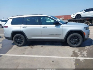 Jeep Grand Cherokee V 2024 Jeep Grand Cherokee 2024 JEEP GRAND CHEROKEE L ALTITUDE X 4X4 3.6 Benzyna, zdjęcie 12