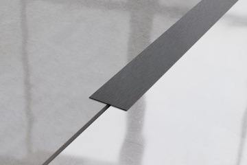 ЧЕРНАЯ ДЕКОРАТИВНАЯ ПОЛОСКА МАТОВАЯ 2,8см x 270см