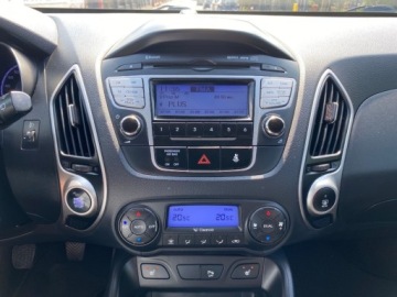 Hyundai ix35 SUV 1.7 CRDi 115KM 2011 Hyundai ix35 KLIMATYZACJA SKORY GRZANE FOTELE PARKTRONIC TEMPOMAT PELEN SE, zdjęcie 12