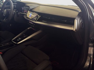 Audi A3 8Y RS Limousine 2.5 TFSI 400KM 2024 Audi RS3 Limousine Rs Design 2024 2.5 Benzyna 400KM, zdjęcie 13