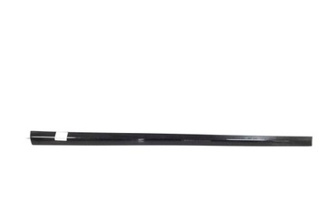 LIŠTA PŘEDNÍCH PRAVÝCH DVEŘE MERCEDES-BENZ CLC (CL203) A2036903082 2.1L