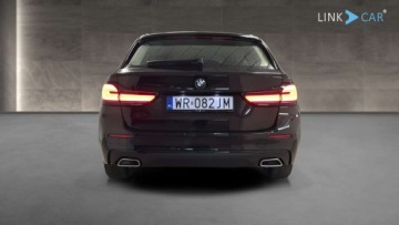 BMW Seria 5 G30-G31 Touring Facelifting 2.0 520d 190KM 2021 BMW Seria 5 Wyjatkowy Bmw 520 d MHEV - Pakiet Business Face Lifting 2021, zdjęcie 7