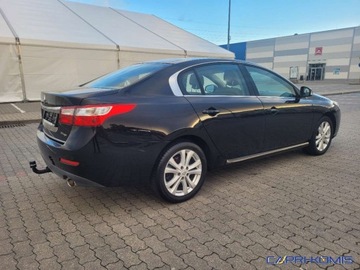 Renault Latitude 2013 Renault Latitude 2.0DCi Initiale Mega Opcja Bezwypadkowa 2.0 Diesel 173KM, zdjęcie 4