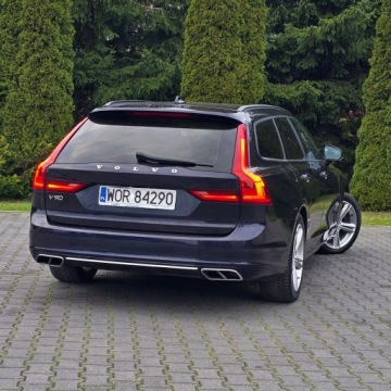 Volvo V90 II Kombi 2.0 D3 150KM 2017 Volvo V90 2.0 D3 Momentum Pro Diesel 150KM, zdjęcie 15
