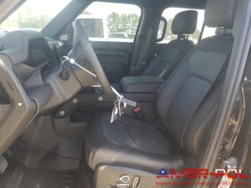 Land Rover Defender IV (L663) 2024 Land Rover Defender _130_P400_OUTBOUND_4x4_3.0 L_395 km_2024r_2 334 km_Hyb, zdjęcie 7