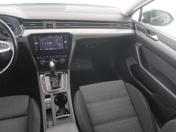 Volkswagen Passat B8 Limousine Facelifting 1.5 TSI EVO 150KM 2019 VW Passat 1.5 TSI, Salon Polska, Automat, Navi, zdjęcie 7