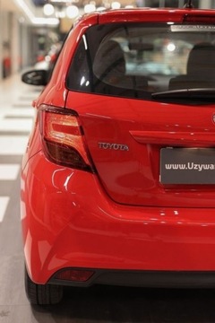 Toyota Yaris III Hatchback 5d Facelifting 1.0 VVT-i 69KM 2015 Toyota Yaris 1.0 Active EU6 Benzyna 69KM, zdjęcie 16