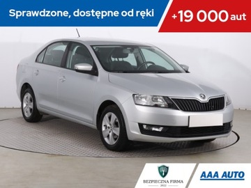 Skoda Rapid II Liftback Facelifting 1.0 TSI 95KM 2019 Skoda Rapid 1.0 TSI, Salon Polska, Klima