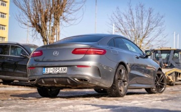 Mercedes Klasa E W213 Cabrio 2.0 200 184KM 2018 Mercedes-Benz Klasa E Mercedes-Benz Klasa E W213 2.0 4Matic 184KM AMG-Line, zdjęcie 7