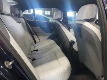 BMW Seria 5 G90-91 2024 BMW Seria 5 540XI 2024 3.0l 3.0 Benzyna 375KM, zdjęcie 10