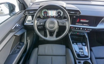 Audi A3 8Y Sportback-e 1.4 TFSI-e 245KM 2021 Audi A3 Sportback 1.4 e-TSI Plug-in Hybrid 245km S-Line 1.4 Hybryda Plug-in, zdjęcie 37