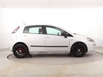Fiat Punto Punto 2012 Hatchback 3d 1.4 8v 77KM 2012 Fiat Punto Evo 1.4, Klima,ALU, zdjęcie 5