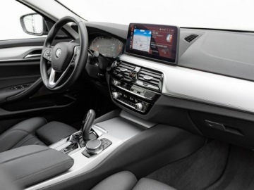 BMW Seria 5 G30-G31 Touring Facelifting 2.0 530i 252KM 2022 BMW 530 GD5E035#530i xDrive Podgrz.f Skóra, zdjęcie 32