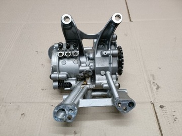 BMW B48A20E 2.0 TB ČERPADLO OLEJE 8631810