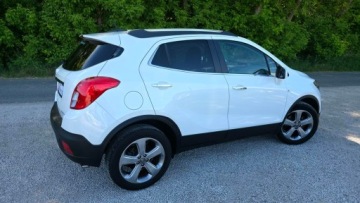 Opel Mokka I SUV 1.4 Turbo ECOTEC 140KM 2013 MOKKA 1.4 TURBO Biała Perła* Napęd 4x4* Benzyna* Kamera * Ksenon* Opłacona, zdjęcie 17