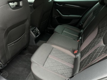 Skoda Octavia IV Kombi 2.0 TDI SCR 200KM 2022 Skoda Octavia 2.0TDI 200KM 4X4 RS DSG l Webasto, C, zdjęcie 12