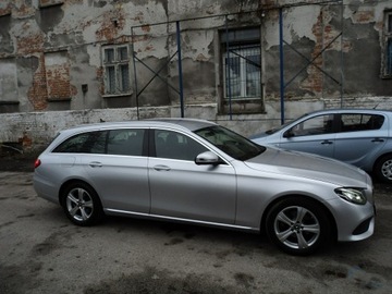 Mercedes Klasa E W213 Kombi 2.0 220d 194KM 2018 Mercedes E 220 sprzedam e klase z 2018r 2.0 DIASEL, zdjęcie 2