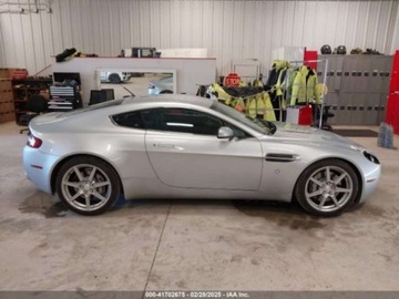 Aston Martin V8 Vantage III 2007 Aston Martin V8 Vantage Aston Martin V8 Vantage, od ubezpieczalni 4.3 380KM, zdjęcie 3