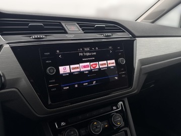 Volkswagen Touran III 1.5 TSI EVO 150KM 2020 Volkswagen Touran 1.5 TSI / 150KM, HAK, Salon Pols, zdjęcie 20