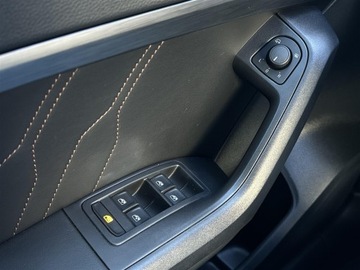 Cupra Ateca Crossover Facelifting 1.5 TSI 150KM 2024 Cupra Ateca 1.5TSI 150KM DSG l Panorama, Kamery 36, zdjęcie 15